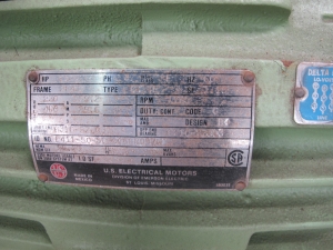 MOTOR, ELECTRIC TYPE, 25 HORSEPOWER, 460VAC ELEC RATING, 3512 RPM, 256TZ FRAME, 27.2 AMPS, TEFC ENCLOSURE, CONTINUOUS DUTY , 1.15 SERVICE FACTOR, TERMINAL BOX LOCATION IS F2. 1.654" TOLERANCE +0.000/-0.002" SHAFT. KEY-WAY WIDTH 0.465" +/- 0.005 KEY-WAY LENGTH 3.875" INSULATION CLASS F NEMA DESIGN B NEMA CODE H 2 - 65W, 120V SPACE HEATERS BALDOR SPECIFICATION 09H546Z645G1, PART # 09H546Z645G1 (W-44) LOADING & HANDLING FEE $15-